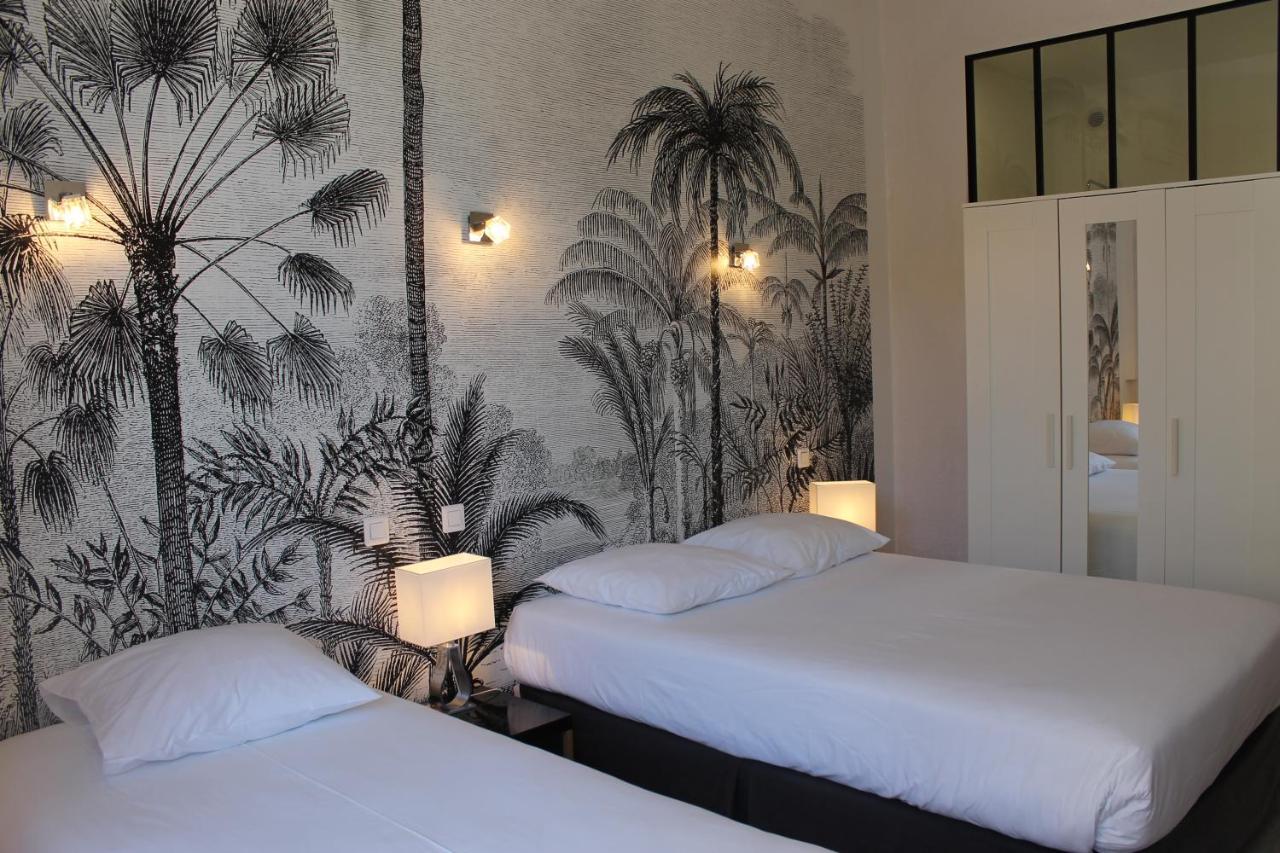 Les Palmiers Hotel